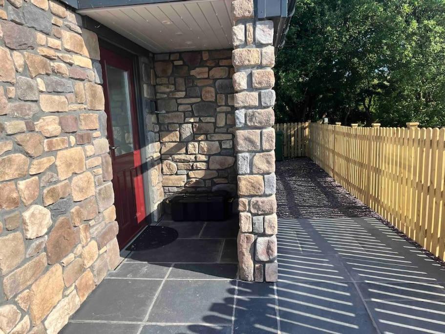 Hedd Wen Villa Llanllyfni Exteriör bild