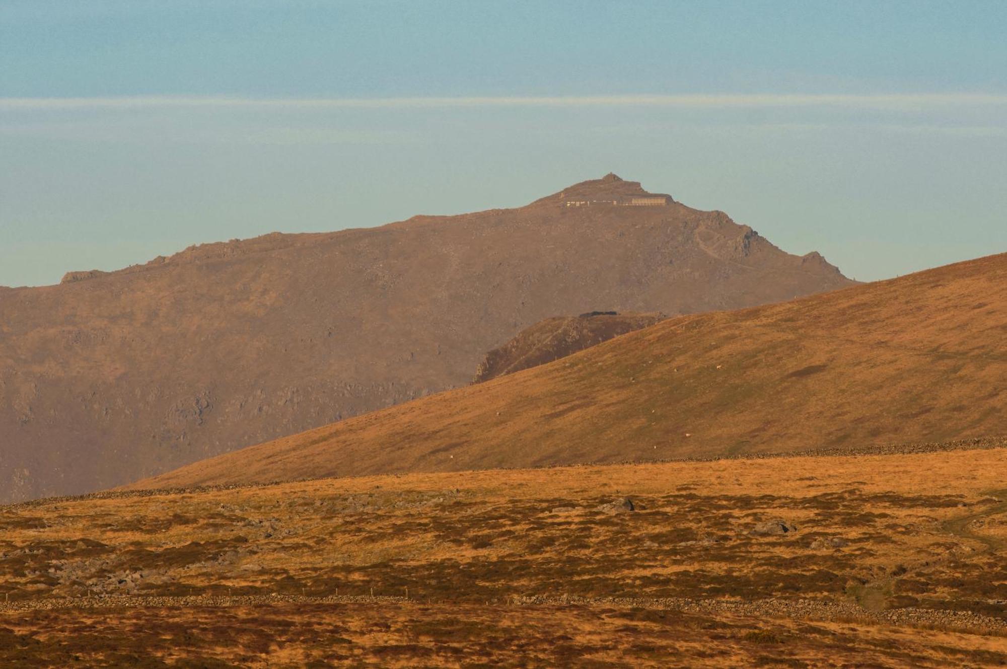 Hedd Wen Villa Llanllyfni Exteriör bild